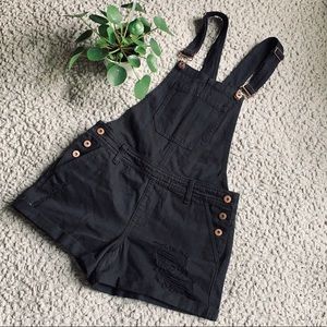 Forever21 overall shorts 27